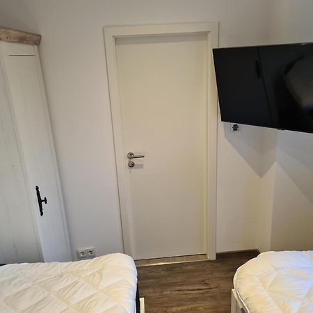 Ferienhaus Hornhecht Dornumersiel Buitenkant foto